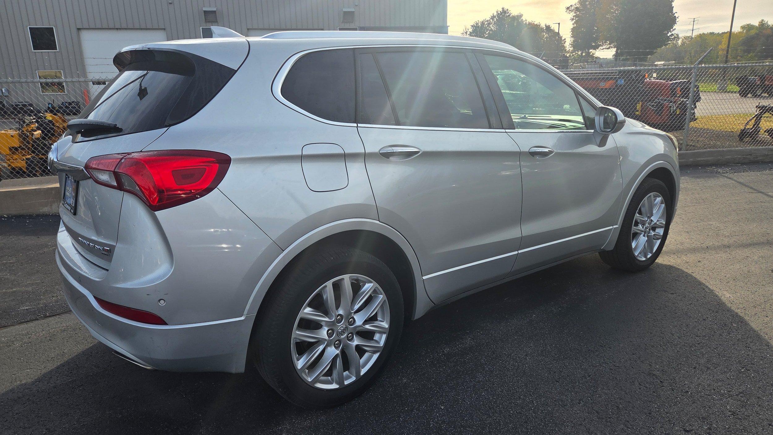 Used 2019 Buick Envision Premium AWD/4WD image 11