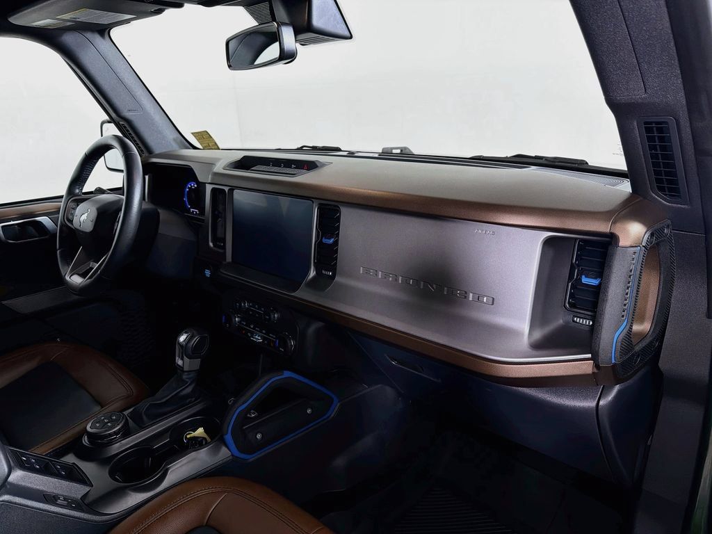 Used 2023 Ford Bronco Outer Banks AWD/4WD image 24