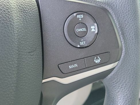 Used 2021 Honda Pilot EX image 27