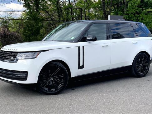 Certified 2024 Land Rover Range Rover Long Wheelbase Autobiography AWD/4WD image 1