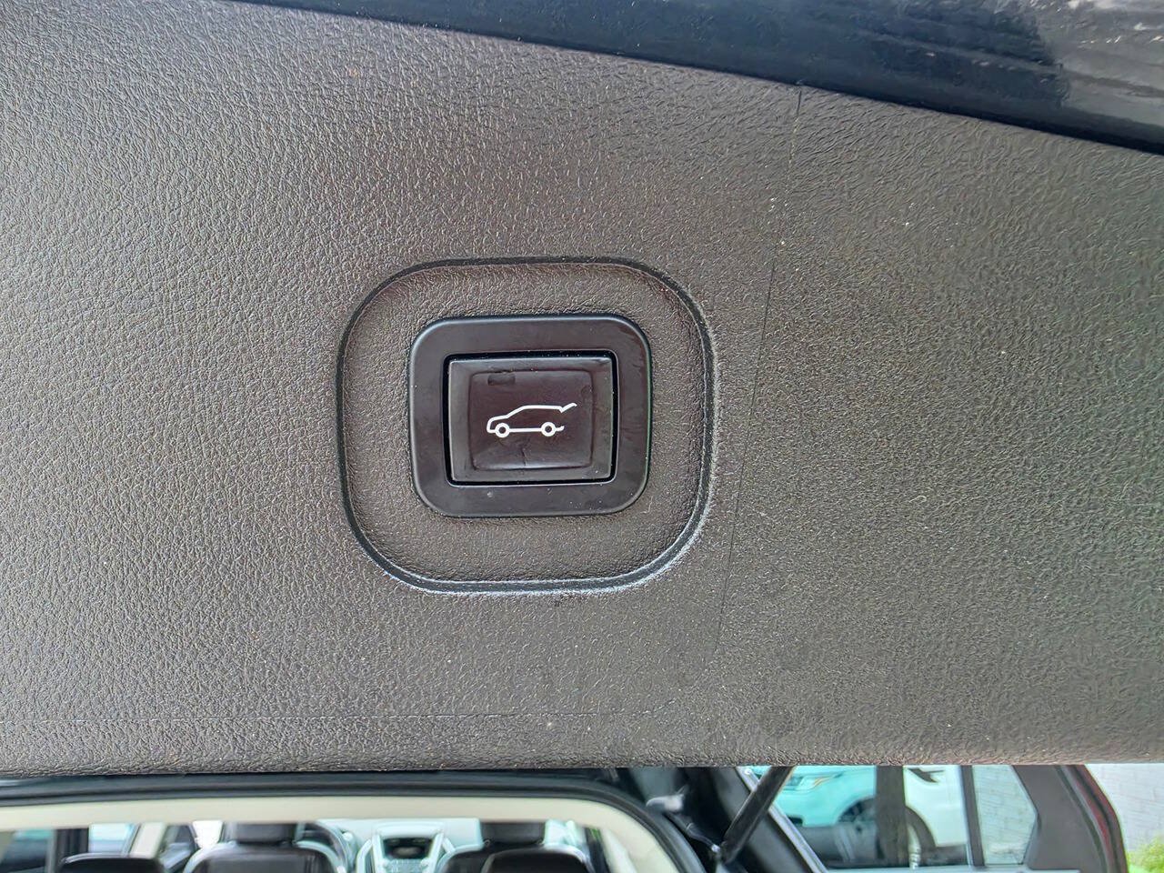 Used 2012 GMC Terrain SLT FWD image 25