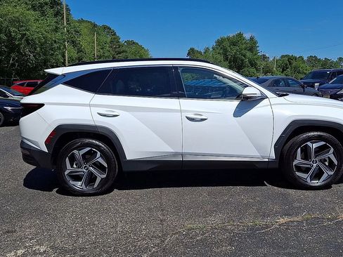Certified 2024 Hyundai Tucson Limited AWD/4WD image 9