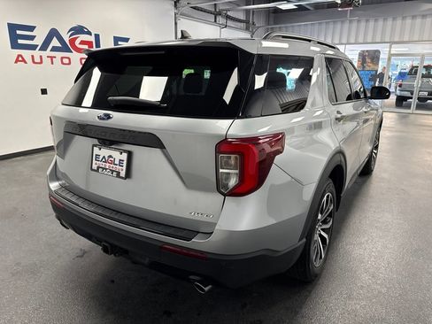 Used 2023 Ford Explorer ST-Line w/ Class IV Trailer Tow Package AWD/4WD image 11