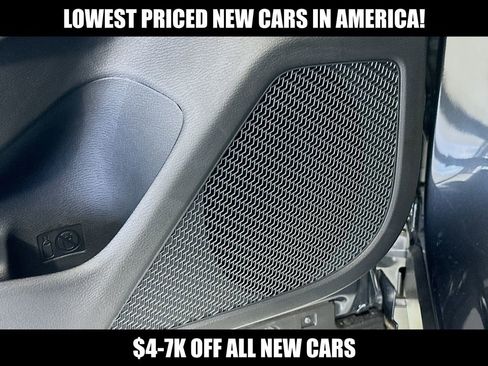 New 2024 Mitsubishi Outlander SEL image 23