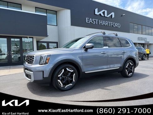 Used 2023 Kia Telluride S w/ S Sunroof Package AWD/4WD image 1