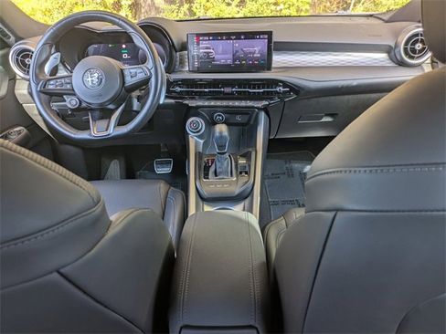 Used 2024 Alfa Romeo Tonale Veloce image 24