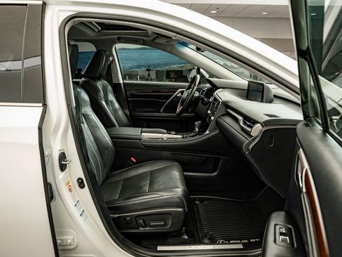 Used 2019 Lexus RX 350 AWD w/ Navigation Package image 35