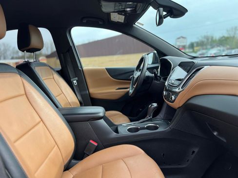 Used 2018 Chevrolet Equinox Premier AWD/4WD image 44
