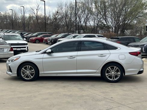 Used 2018 Hyundai Sonata Limited image 6