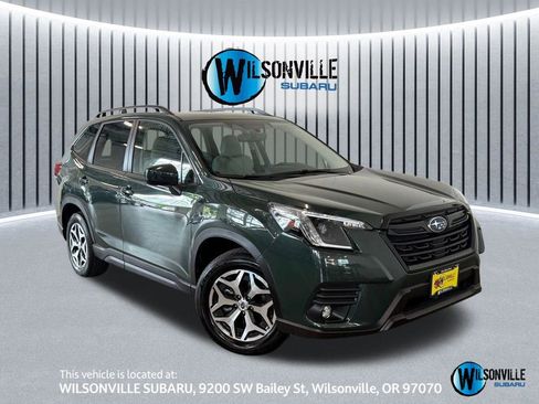 Certified 2024 Subaru Forester Premium AWD/4WD image 1