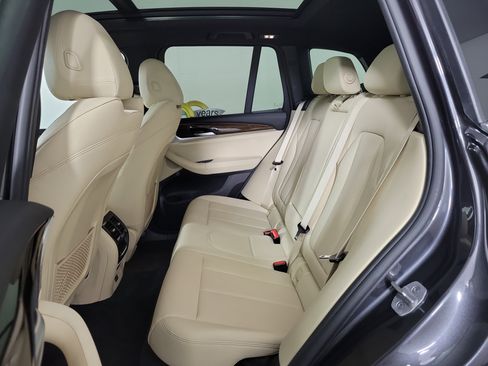 Used 2021 BMW X3 xDrive30i w/ Premium Package image 10