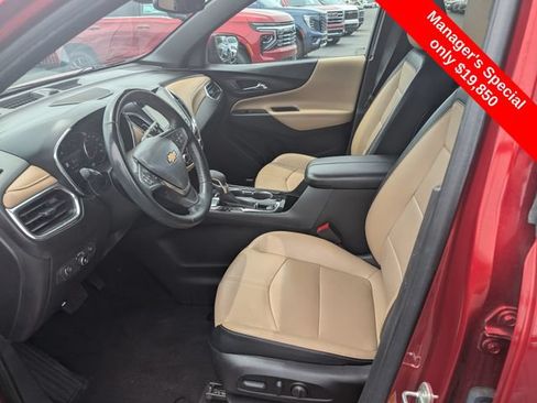 Used 2023 Chevrolet Equinox Premier AWD/4WD image 15