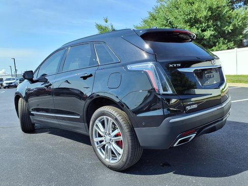 Used 2024 Cadillac XT5 Sportv w/ Technology Package AWD/4WD image 38