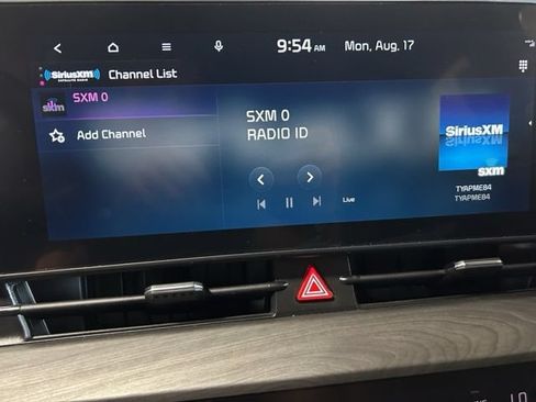 Used 2024 Kia Sportage X-Line w/ X-Line Premium Package AWD/4WD image 3