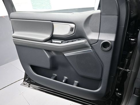 New 2026 Ford Expedition Active AWD/4WD image 7