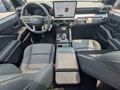 New 2026 Toyota 4Runner TRD Off-Road Premium w/ Tow Technology Package AWD/4WD image 26