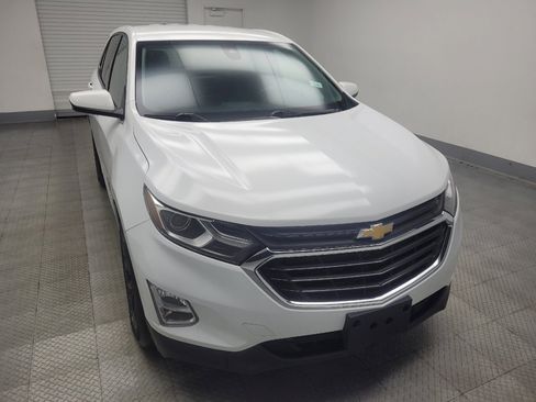 Used 2020 Chevrolet Equinox LT w/ Driver Convenience Package image 14