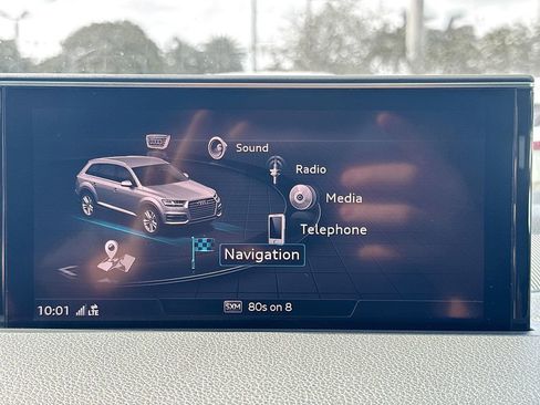 Used 2018 Audi Q7 3.0T Premium Plus w/ Premium Plus Package image 16