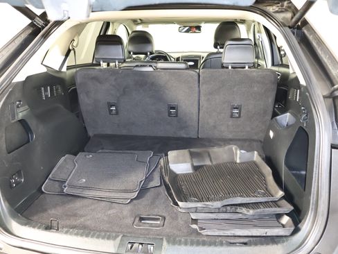 Used 2019 Ford Edge SEL w/ Equipment Group 201A image 47