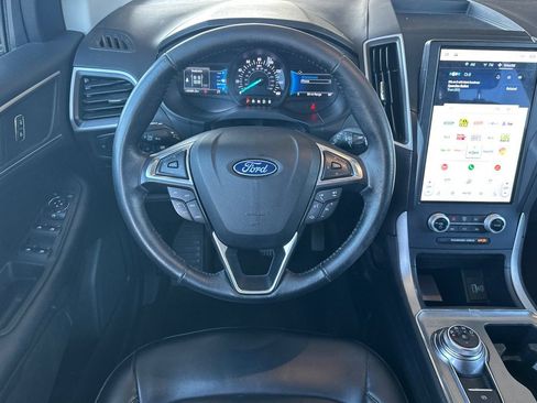 Certified 2022 Ford Edge SEL w/ Convenience Package AWD/4WD image 13