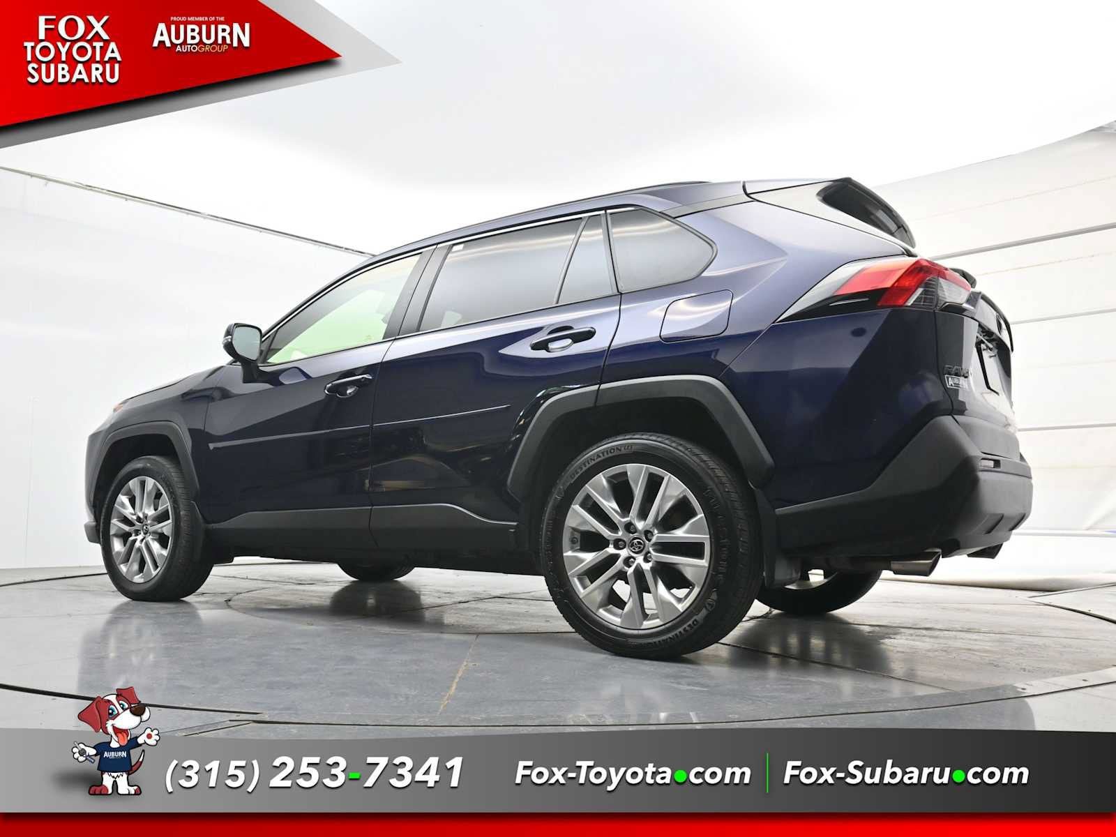 Used 2019 Toyota RAV4 XLE Premium w/ Cold Weather Package AWD/4WD image 19