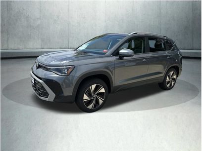 New 2026 Volkswagen Taos SE