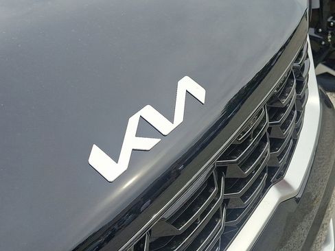 New 2026 Kia Sorento S w/ S Panoramic Sunroof Package image 5