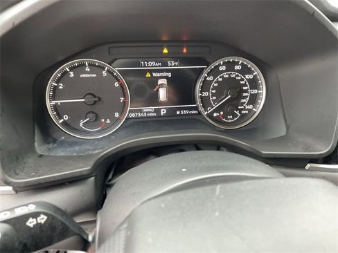 Used 2022 Mitsubishi Outlander SE image 12