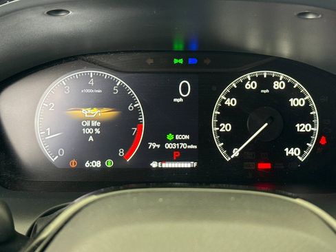 Used 2025 Honda HR-V Sport image 18