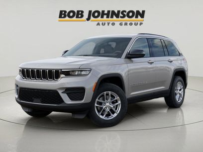 New 2025 Jeep Grand Cherokee Laredo X w/ Luxury Tech Group I