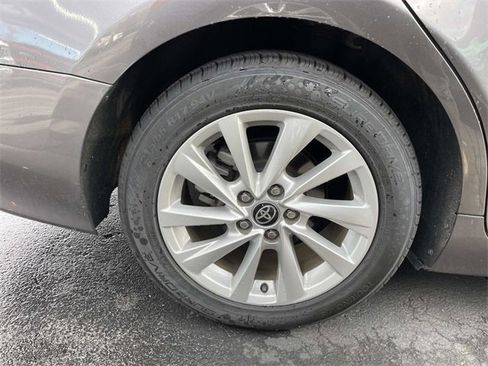 Used 2024 Toyota Camry LE image 8