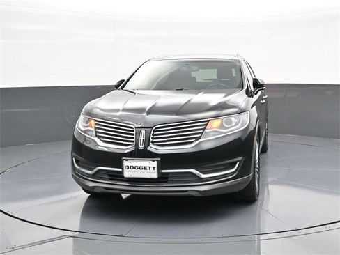 Used 2016 Lincoln MKX Reserve w/ Cargo Utility Package image 28