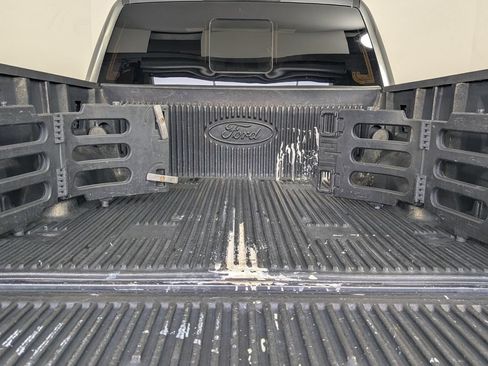 Used 2018 Ford F150 Raptor w/ Equipment Group 802A Luxury AWD/4WD image 29