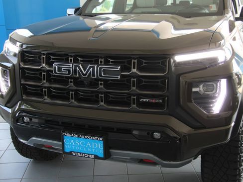 Certified 2024 GMC Canyon AT4X image 15