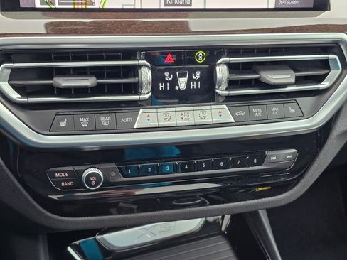 Used 2024 BMW X3 xDrive30i image 30