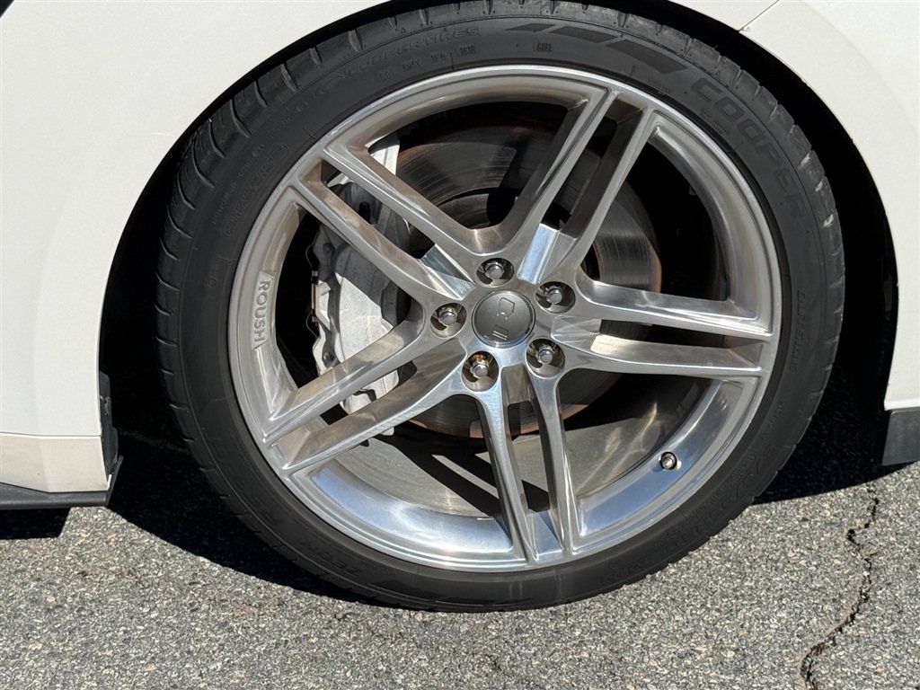 Used 2017 Ford Mustang GT Premium RWD image 34