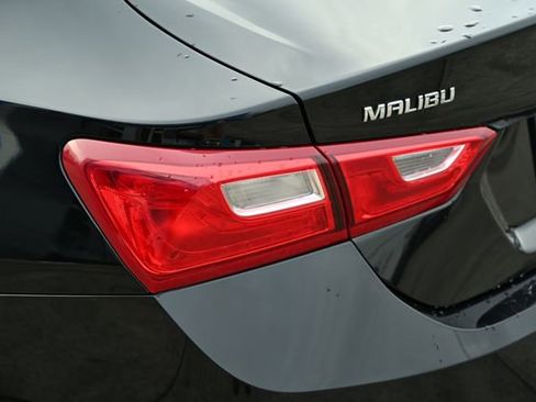 Used 2023 Chevrolet Malibu LT image 16