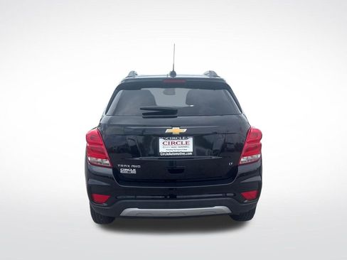 Used 2020 Chevrolet Trax LT w/ LT Convenience Package AWD/4WD image 6