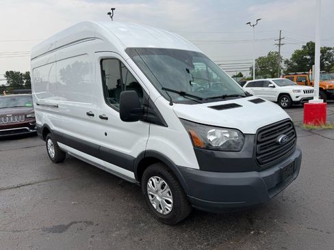 Used 2017 Ford Transit 250 148 High Roof RWD image 7