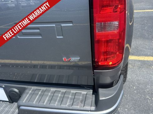 Used 2021 Chevrolet Colorado Z71 AWD/4WD image 14