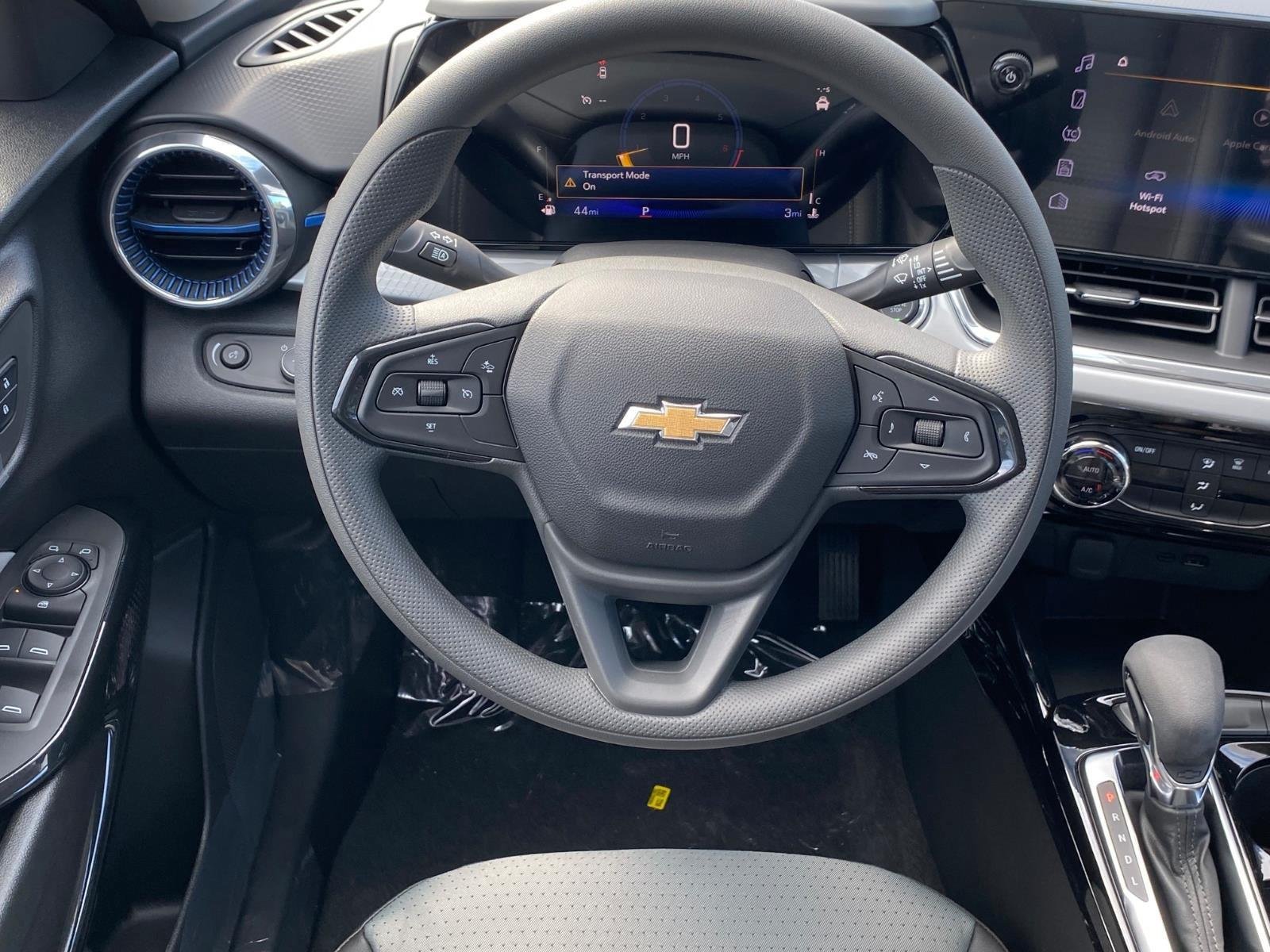 New 2026 Chevrolet Trax LT FWD image 8