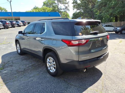 Used 2020 Chevrolet Traverse LT FWD image 7