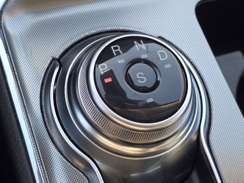 Used 2022 Ford Edge SEL w/ Convenience Package image 30