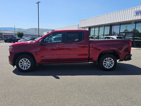 Used 2021 Chevrolet Silverado 1500 RST w/ Convenience Package II AWD/4WD image 2