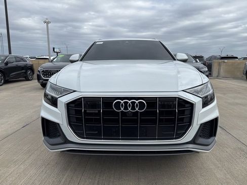 Used 2021 Audi Q8 Premium Plus image 8