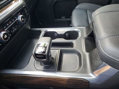 Used 2025 GMC Sierra 1500 Elevation w/ Elevation Premium Package image 32