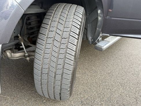 Used 2014 RAM 1500 Laramie w/ Convenience Group image 29