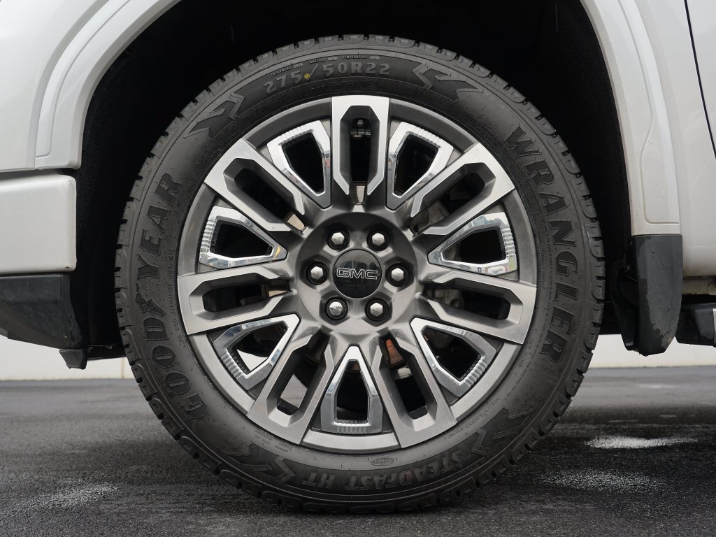 Certified 2024 GMC Sierra 1500 Denali Ultimate AWD/4WD image 39