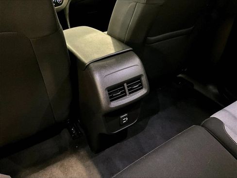Used 2024 Chevrolet Equinox LS w/ LS Convenience Package FWD image 28