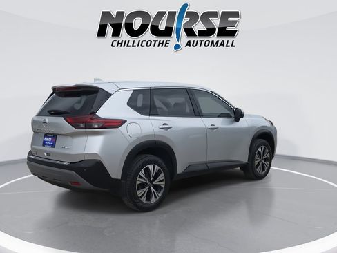 Used 2021 Nissan Rogue SV AWD/4WD image 8
